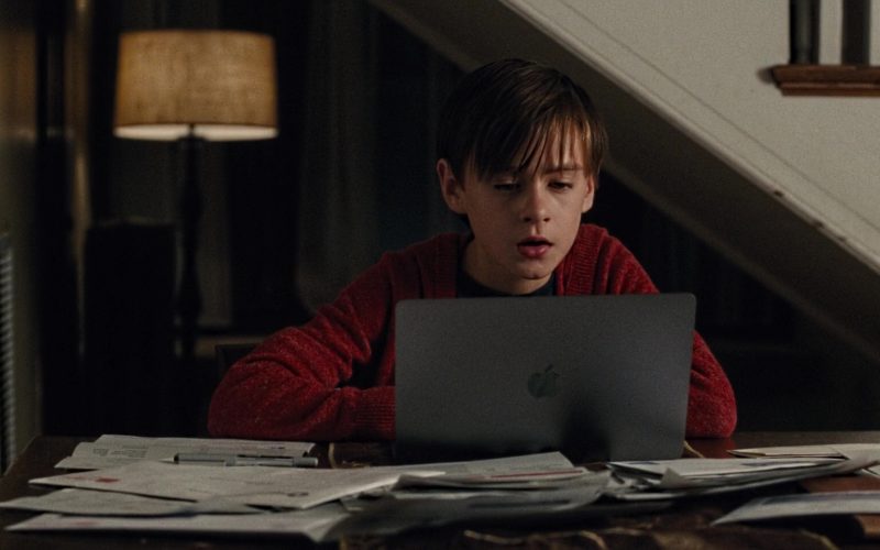 Apple MacBook Laptop Used by Jaeden Lieberher in The Book of Henry (4)