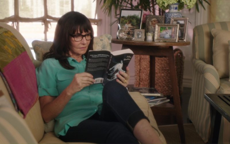 Fifty Shades Darker (Novel by E. L. James) Held by Mary Steenburgen in Book Club (1)