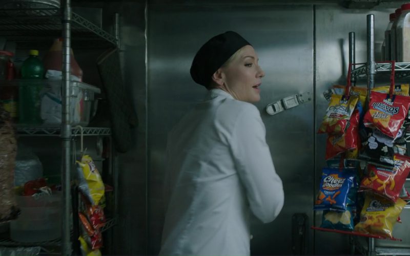 Wise Chips and Cheez Doodles in Ocean’s 8 (2018)