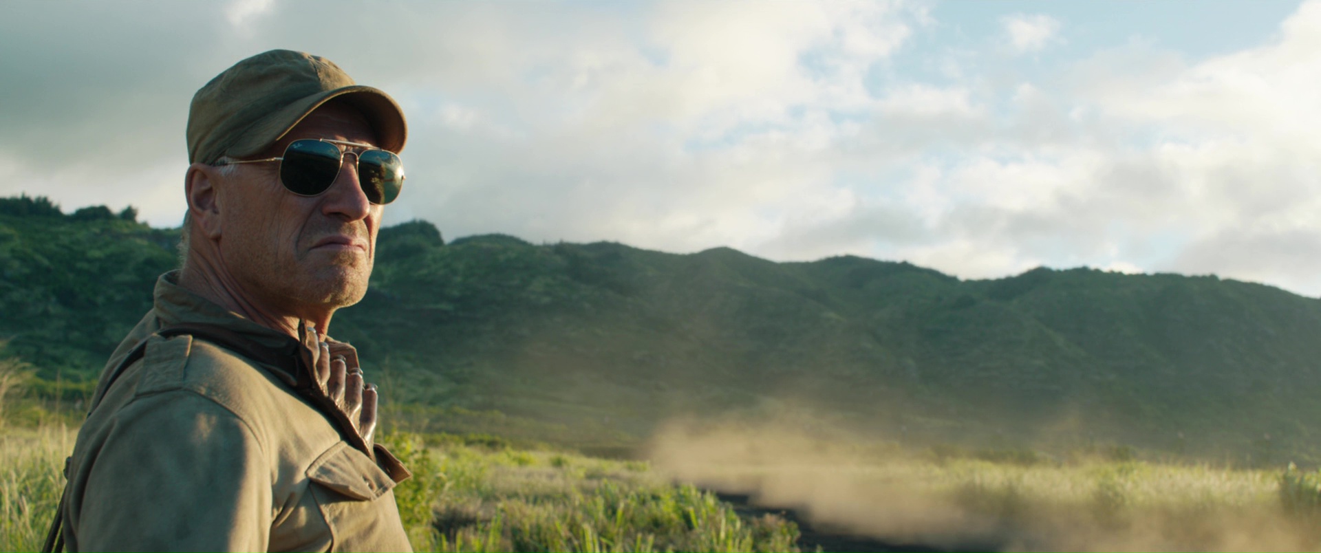 Ray-Ban Sunglasses Worn by Ted Levine in Jurassic World: Fallen Kingdom (2018) Movie
