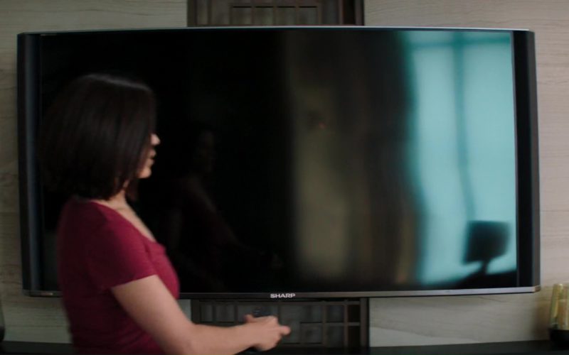 Sharp TV Used by Neve Campbell in Skyscraper (1)