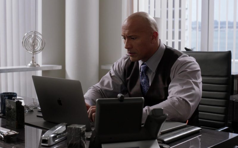 Apple 15-inch MacBook Pro (Space Gray) Laptop Used by Dwayne Johnson in Ballers (1)