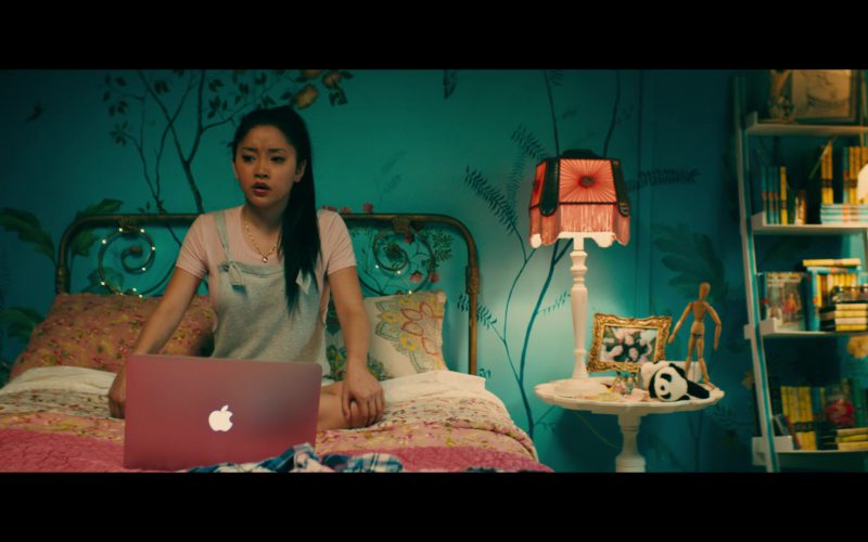 Apple MacBook Pro Laptop Used by Lana Condor in To All the Boys I’ve Loved Before (2)