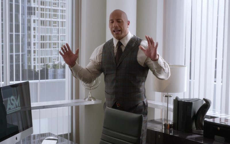 Apple iMac Computer Used by Dwayne Johnson in Ballers (1)