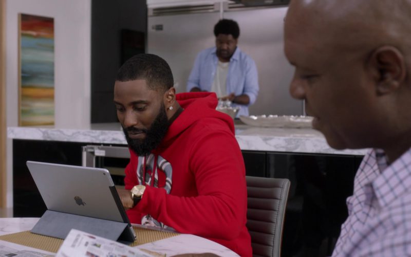 Apple iPad Tablet Used by John David Washington in Ballers (1)