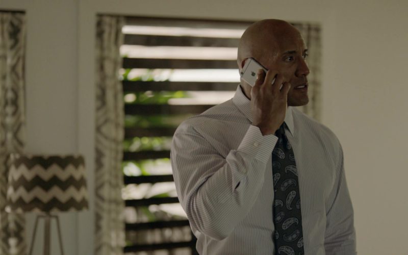 Apple iPhone Mobile Phone Used by Dwayne Johnson in Ballers (1)