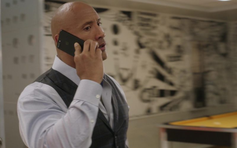 Apple iPhone Smartphone Used by Dwayne Johnson in Ballers (1)