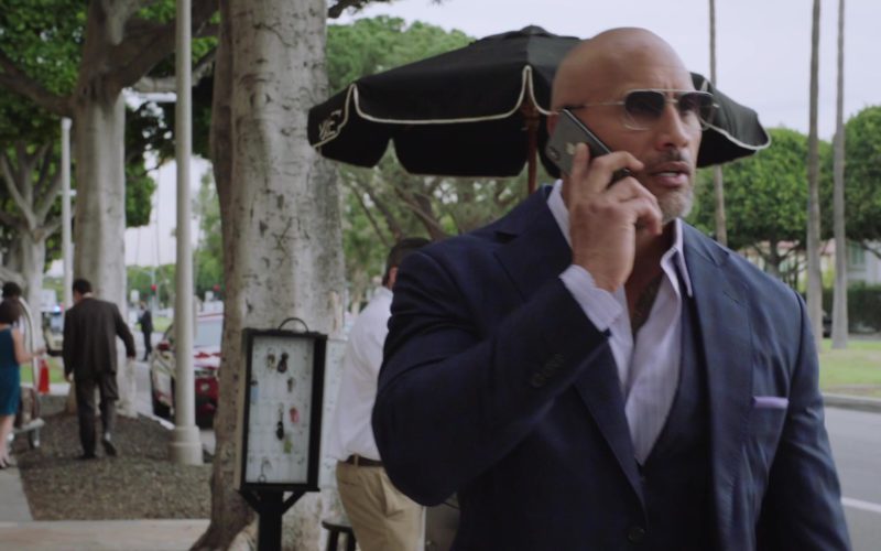 Apple iPhone Used by Dwayne Johnson (Spencer Strasmore) in Ballers (1)