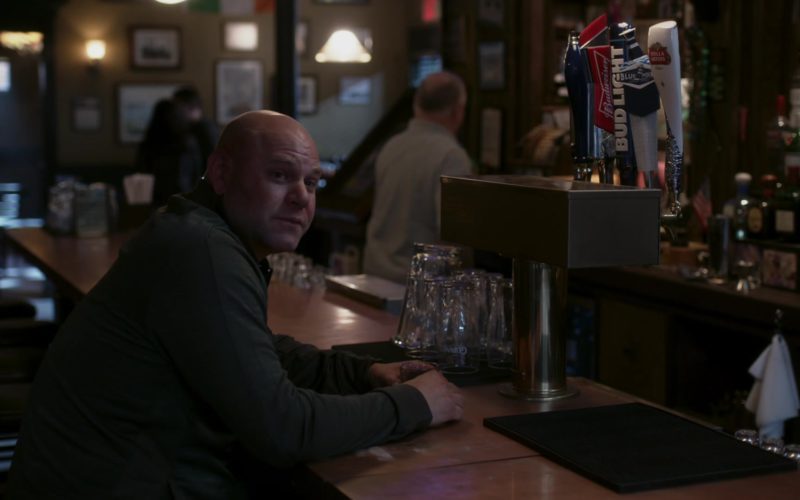 Budweiser, Bud Light and Stella Artois Beer in Ray Donovan Season 6, Episode 1, “Staten Island” (1)