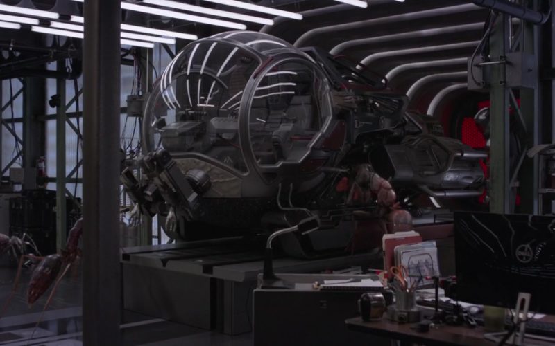 Dell All-In-One Computer in Ant-Man and the Wasp (2018, Marvel Studios)