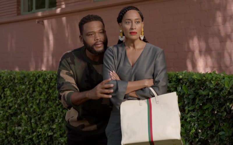 Gucci Handbag Used by Tracee Ellis Ross (Rainbow Johnson) in Black-ish Season 5 Episode 03 (4)