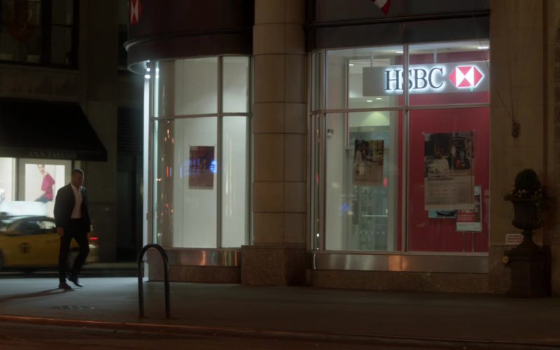 HSBC Bank in Ray Donovan Season 6, Episode 1, “Staten Island” (1)