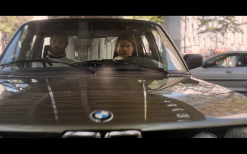 BMW 5 [E28] Car Used by Tom Cruise (Ethan Hunt) in Mission Impossible – Fallout (18)