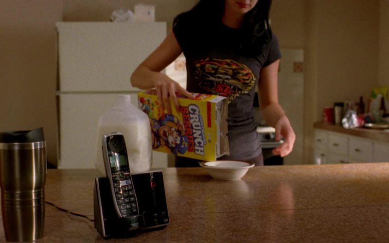 Cap'n Crunch Berries Breakfast Cereal in Breaking Bad Season 2 Episode 9 (1)