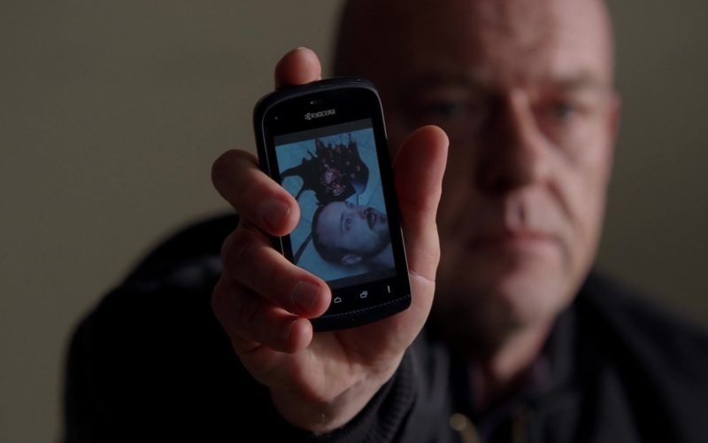 Kyocera Mobile Phone Used by Dean Norris (Hank Schrader) in Breaking Bad Season 5 Episode 13