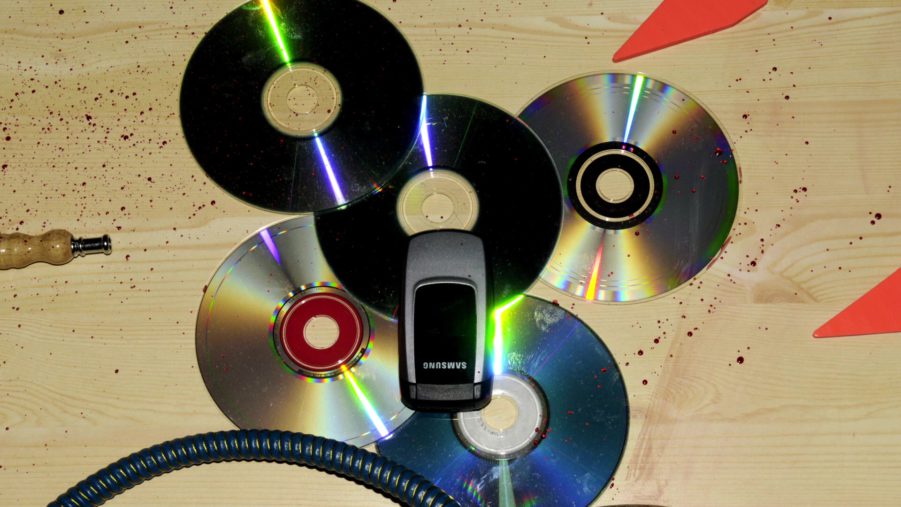 Samsung Mobile Phone In Breaking Bad Season 4 Episode 1 “Box Cutter” (2011)