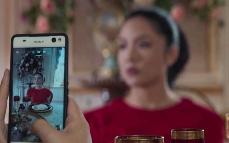 Sony Xperia Smartphone in Crazy Rich Asians (1)