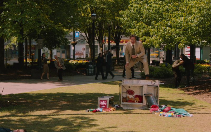 Dr Pepper in Anchorman 2 (1)