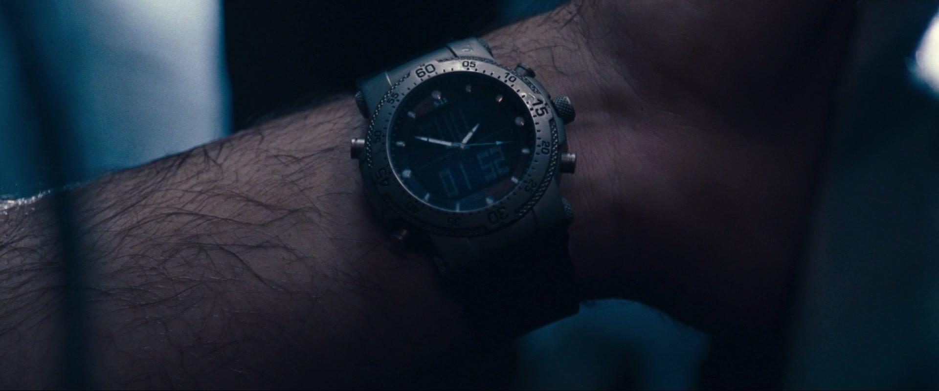 ...5.11 Tactical Men's Watch In Rambo (2008) Stallone Brandishes PVD P...