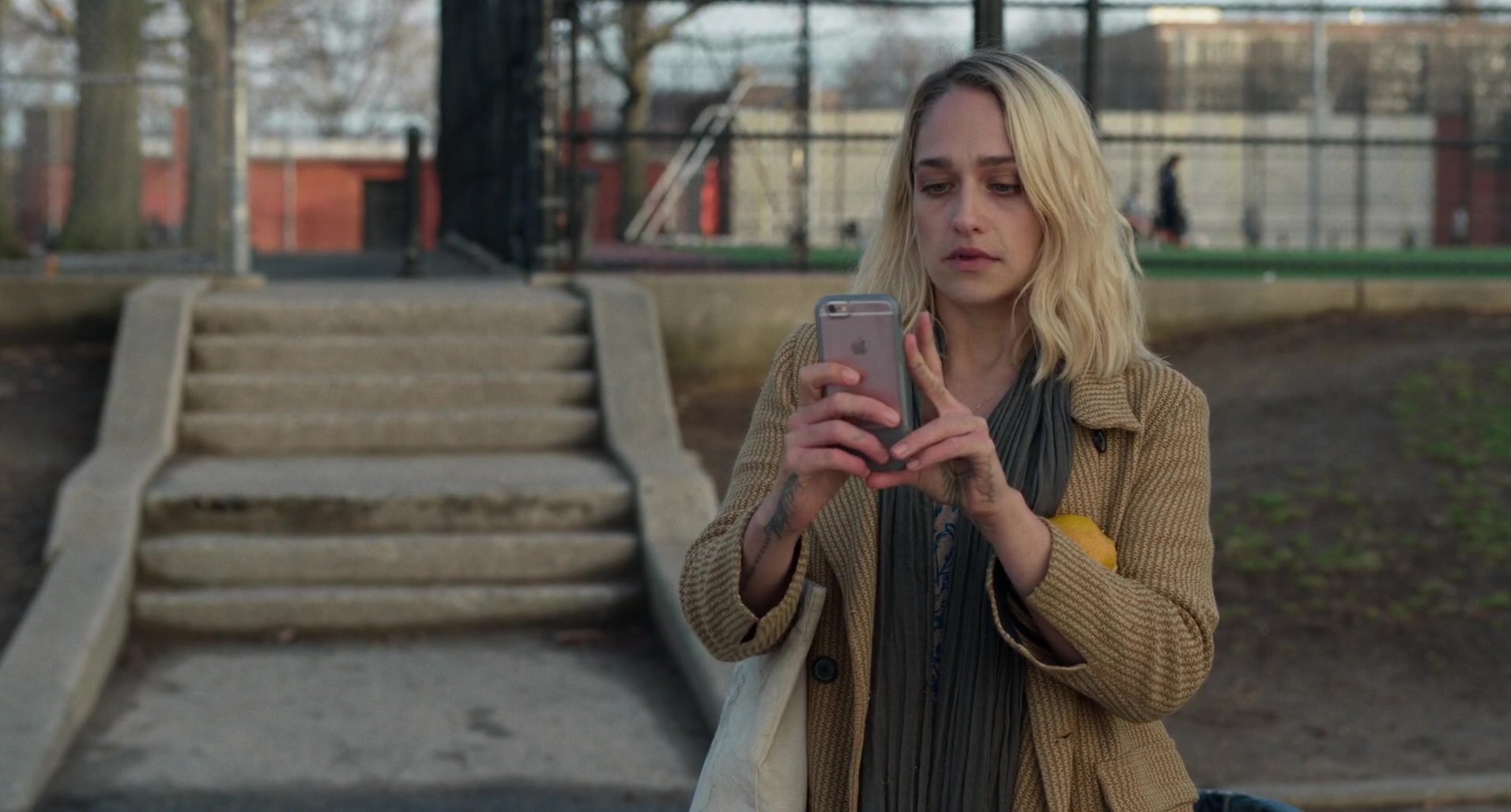 Apple IPhone Used By Jemima Kirke In All These Small Moments (2018)