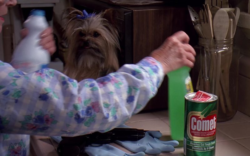 Comet Disinfectant Cleanser With Chlorinol in Stop! Or My Mom Will Shoot (1992)