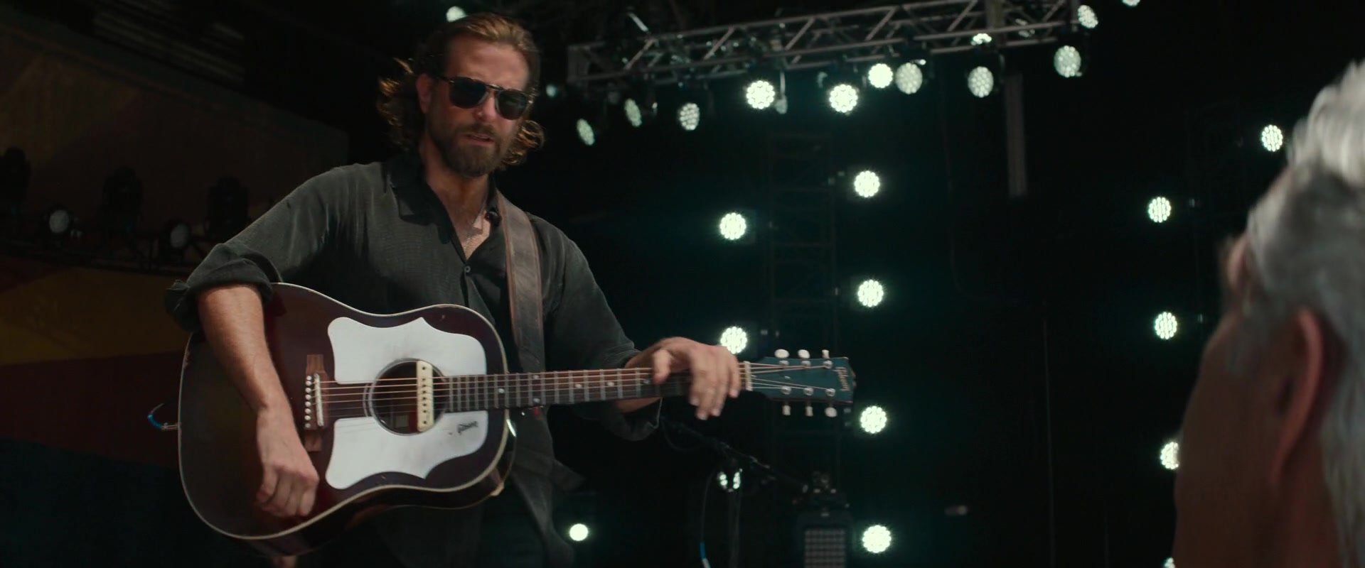 Gibson Guitar Used by Bradley Cooper in A Star Is Born (2018) Movie1920 x 800