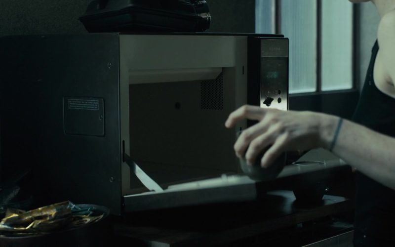 Siemens Microwave in The Girl in the Spider’s Web (2)