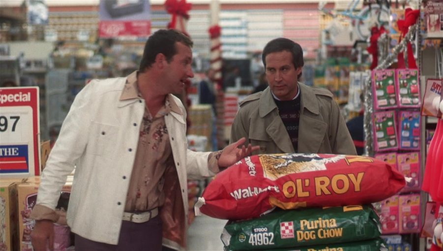 Purina Dog Chow And Walmart Ol' Roy Dog Food In National Lampoon's Christmas Vacation (1989)