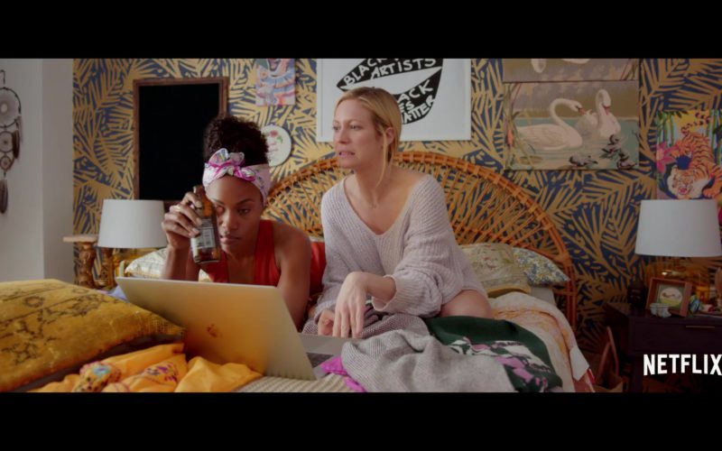 Apple MacBook Laptop Used by Brittany Snow in Someone Great (1)