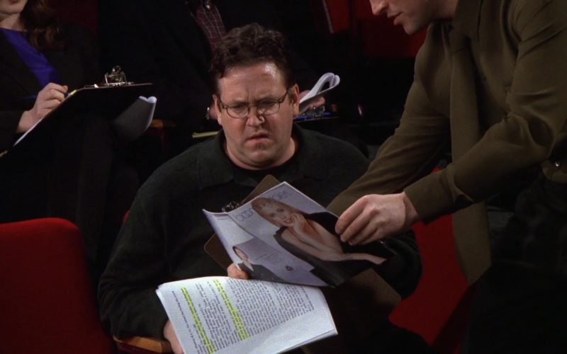 Bloomingdale's Store Catalog Held by Matt LeBlanc (Joey Tribbiani) in Friends Season 5 Episode 13 (1)