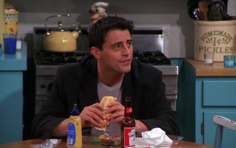 Budweiser Beer Drunk by Matt LeBlanc (Joey Tribbiani) in Friends Season 7 (2)