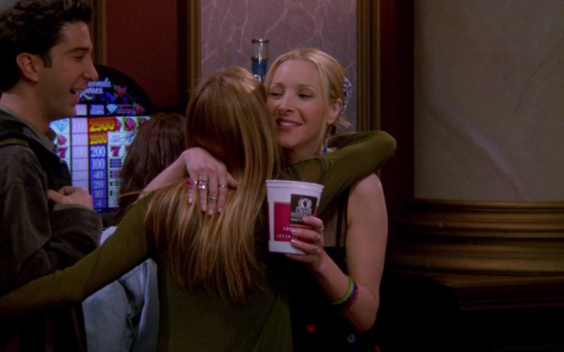 Caesars Palace Casino Cup Held by Lisa Kudrow (Phoebe Buffay) in Friends Season 5 Episode 24 (1)