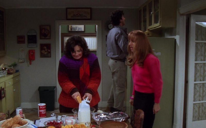 Diet Coke in Friends Season 5 Episode 8 (1)