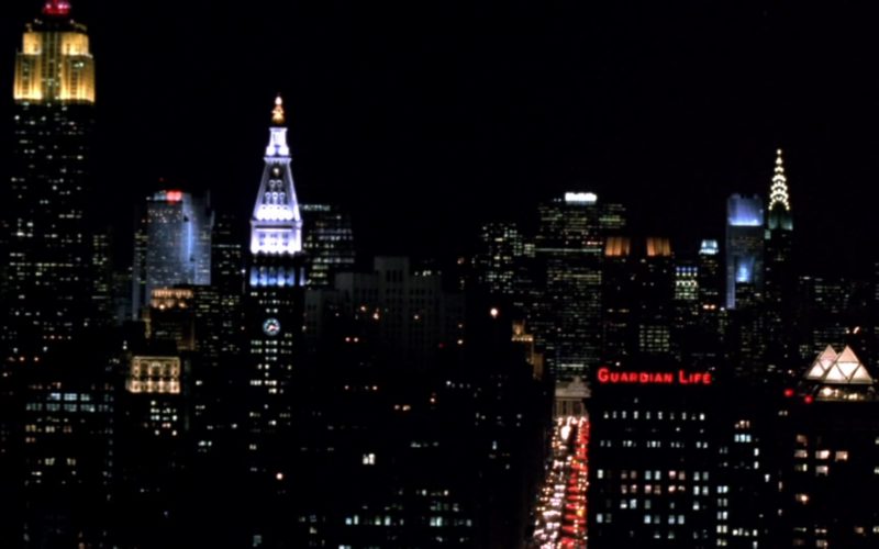 Guardian Life Insurance Building (Union Square, Manhattan, NYC) in Friends Season 1 Episode 12
