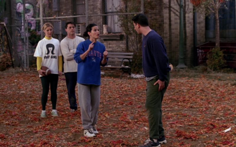 Nike Women's Sneakers Worn by Courteney Cox (Monica Geller) in Friends Season 3 Episode 9 (1)