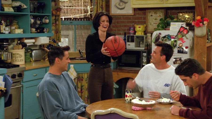 Spalding Basketball Held By Courteney Cox (Monica Geller) In Friends