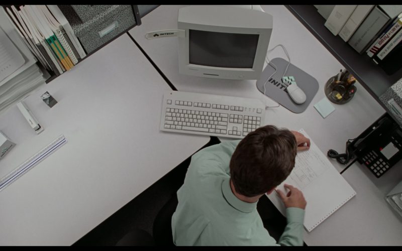 Apple Keyboard Used by Ron Livingston in Office Space (1)