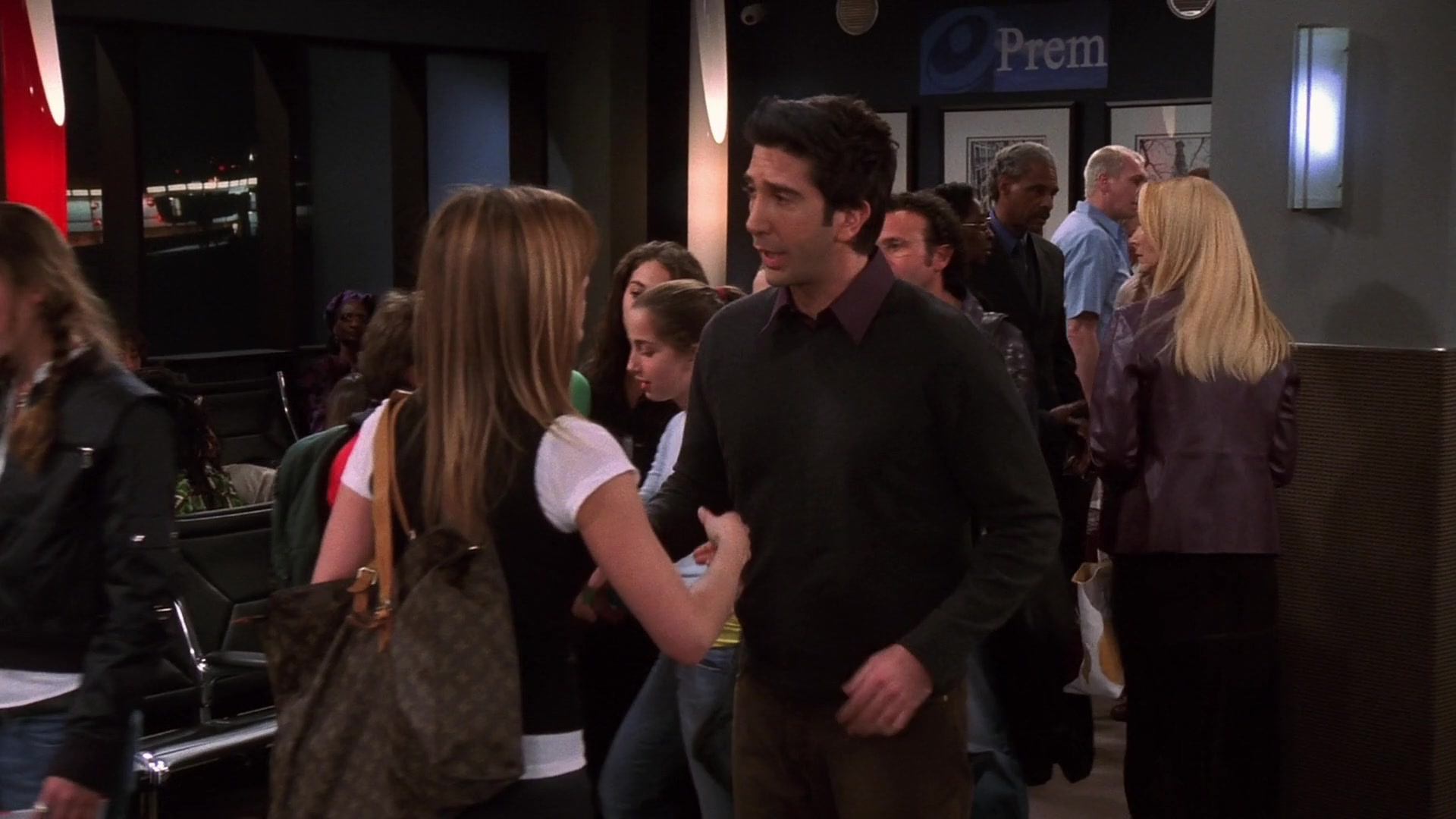 Louis Vuitton Handbag Used By Jennifer Aniston Rachel Green In Friends  Season 10 Episode 18 The Last One Part 2 2004