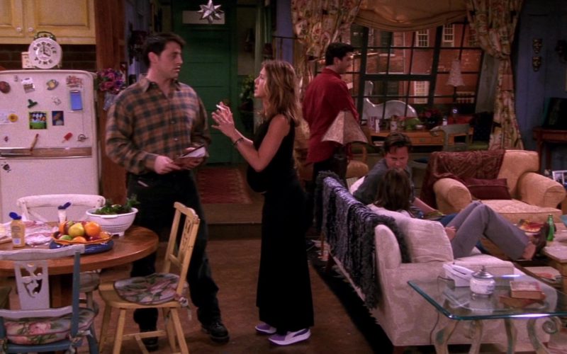 Puma Purple Sneakers Worn by Jennifer Aniston (Rachel Green) in Friends Season 8 Episode 19 (1)
