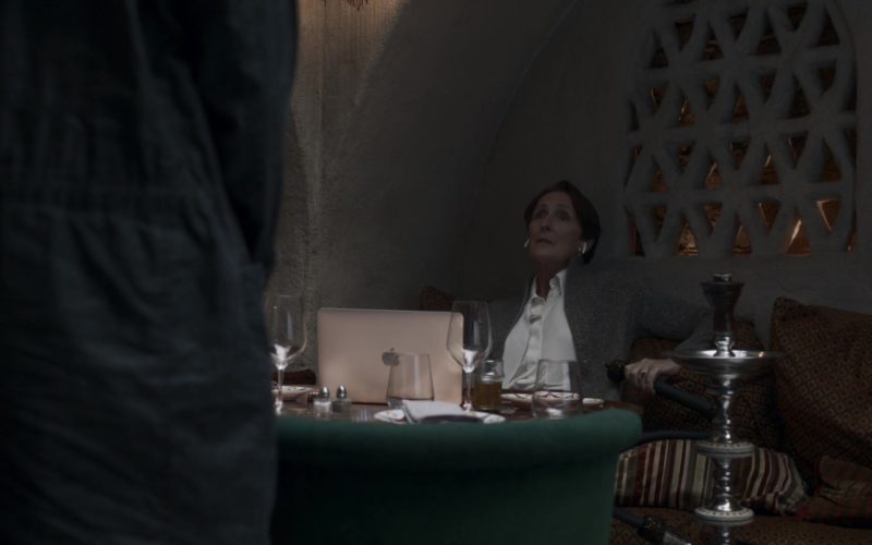 Apple MacBook Laptop Used by Fiona Shaw in Killing Eve (1)