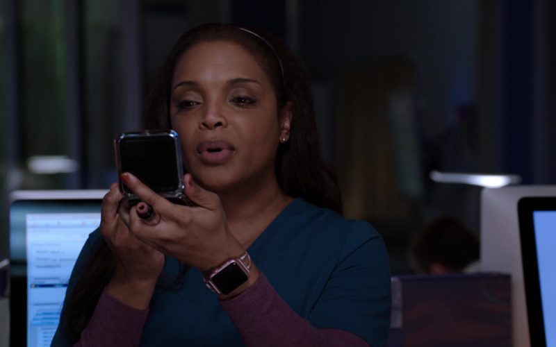 Apple Watch Worn by Marlyne Barrett in Chicago Med (1)