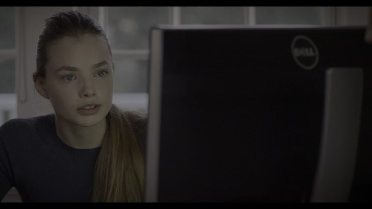 Kristine Frøseth Films Et Programmes Tv Dell Computer Used By Kristine Froseth In The Society - Season 1