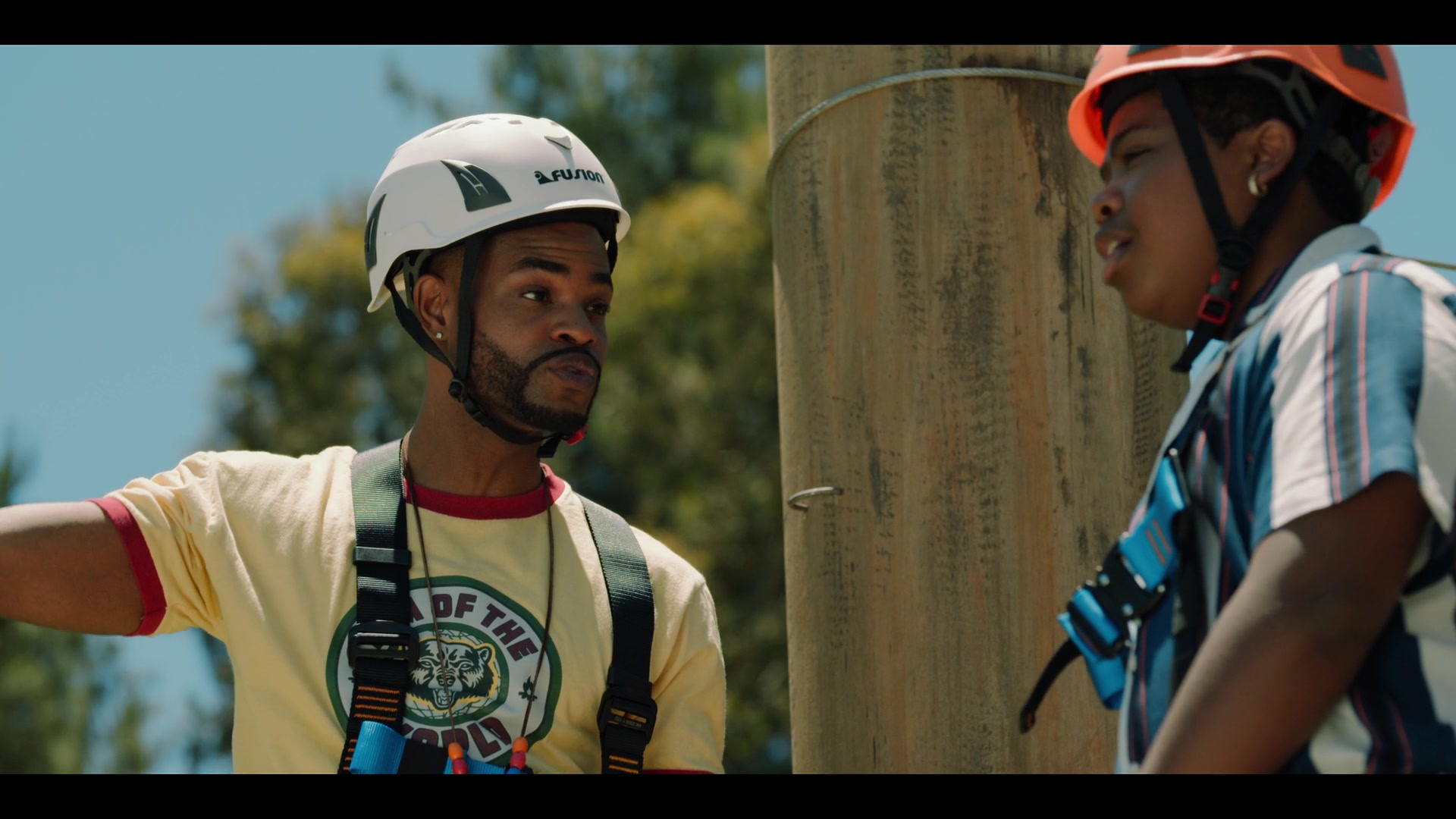 Fusion Climb White Helmet Worn By King Bach In Rim Of The World (2019)