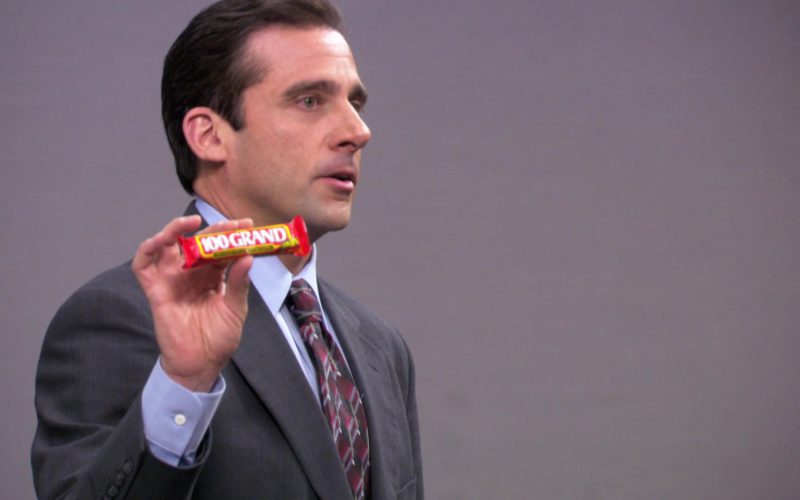 100 Grand Candy Bar Held by Steve Carell (Michael Scott) in The Office (1)