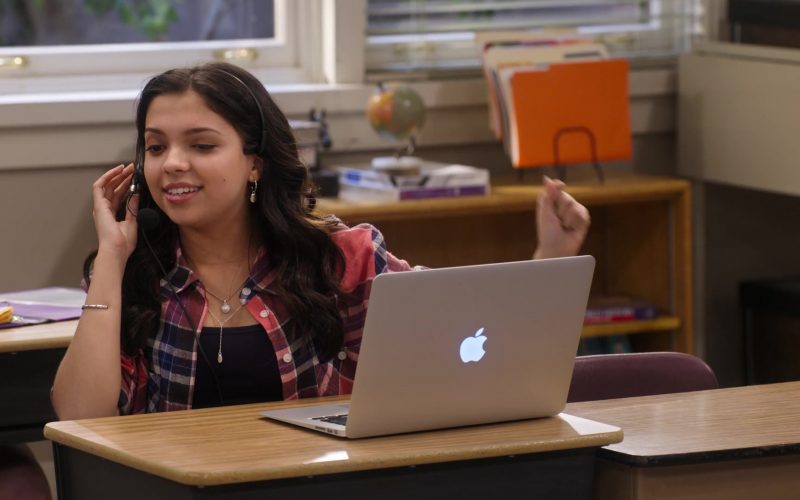 Apple MacBook Laptop Used by Cree Cicchino in Mr. Iglesias (1)