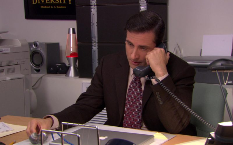 Apple MacBook Laptop Used by Steve Carell (Michael Scott) in The Office (4)