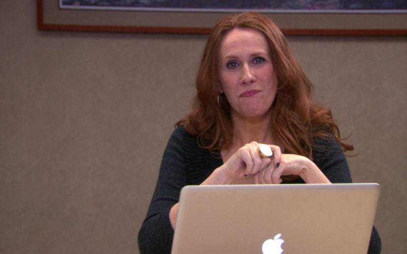 Apple MacBook Pro Laptop Used by Catherine Tate (Nellie Bertram) in The Office (3)