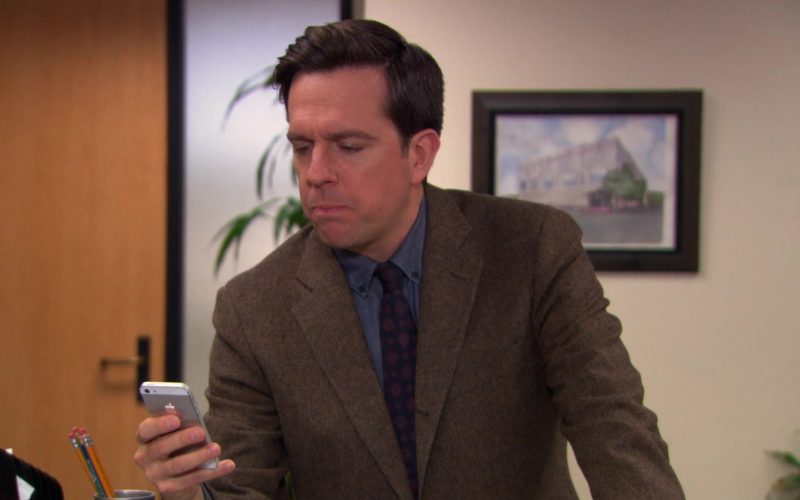 Apple iPhone Smartphone Held by Ed Helms (Andy Bernard) in The Office (2)