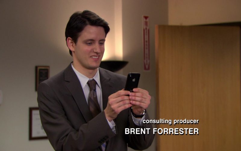 Apple iPhone Smartphone Used by Zach Woods (Gabe Lewis) in The Office (1)