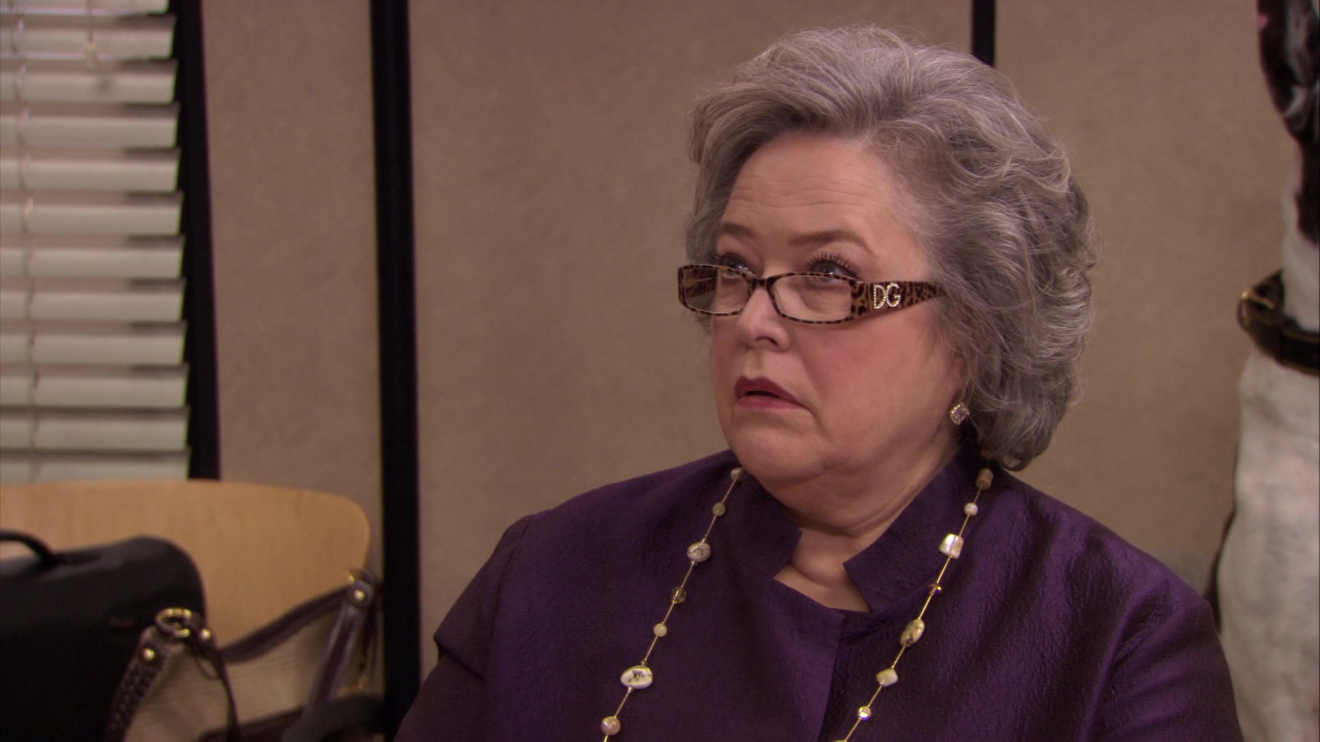 DG Glasses Worn By Kathy Bates (Jo Bennett) In The Office – Season 6,  Episode 26, 